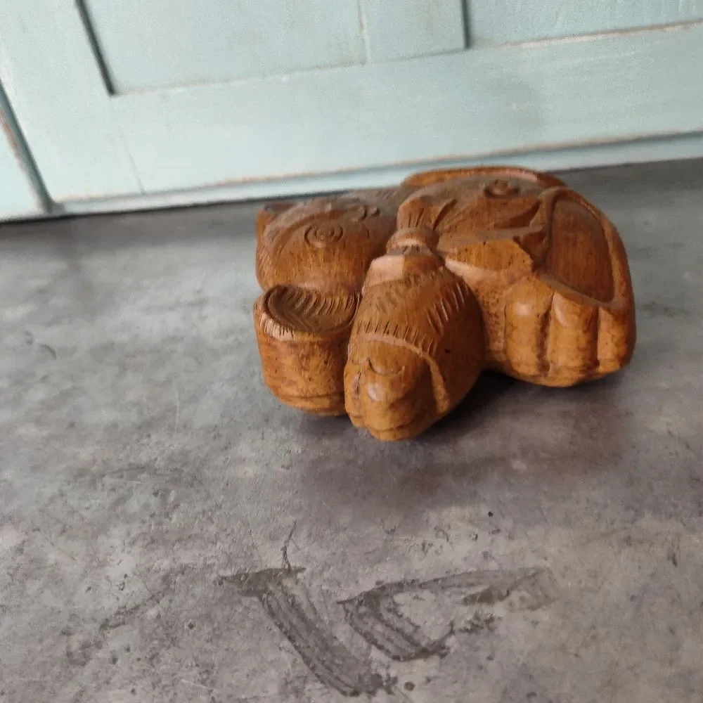 Vintage '80s Homco Koala Bear Wall Art Pocket Plastic Planter